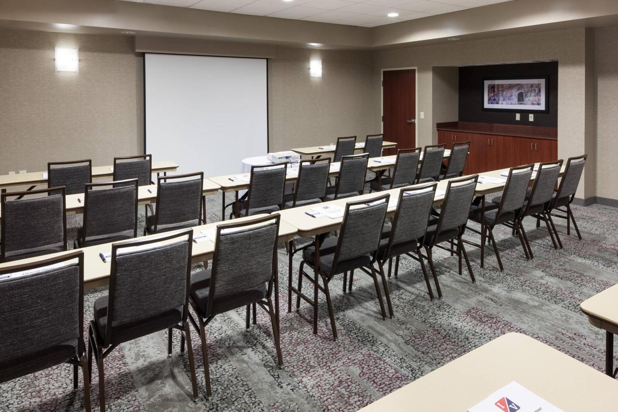 Courtyard By Marriott Birmingham Trussville Exterior photo