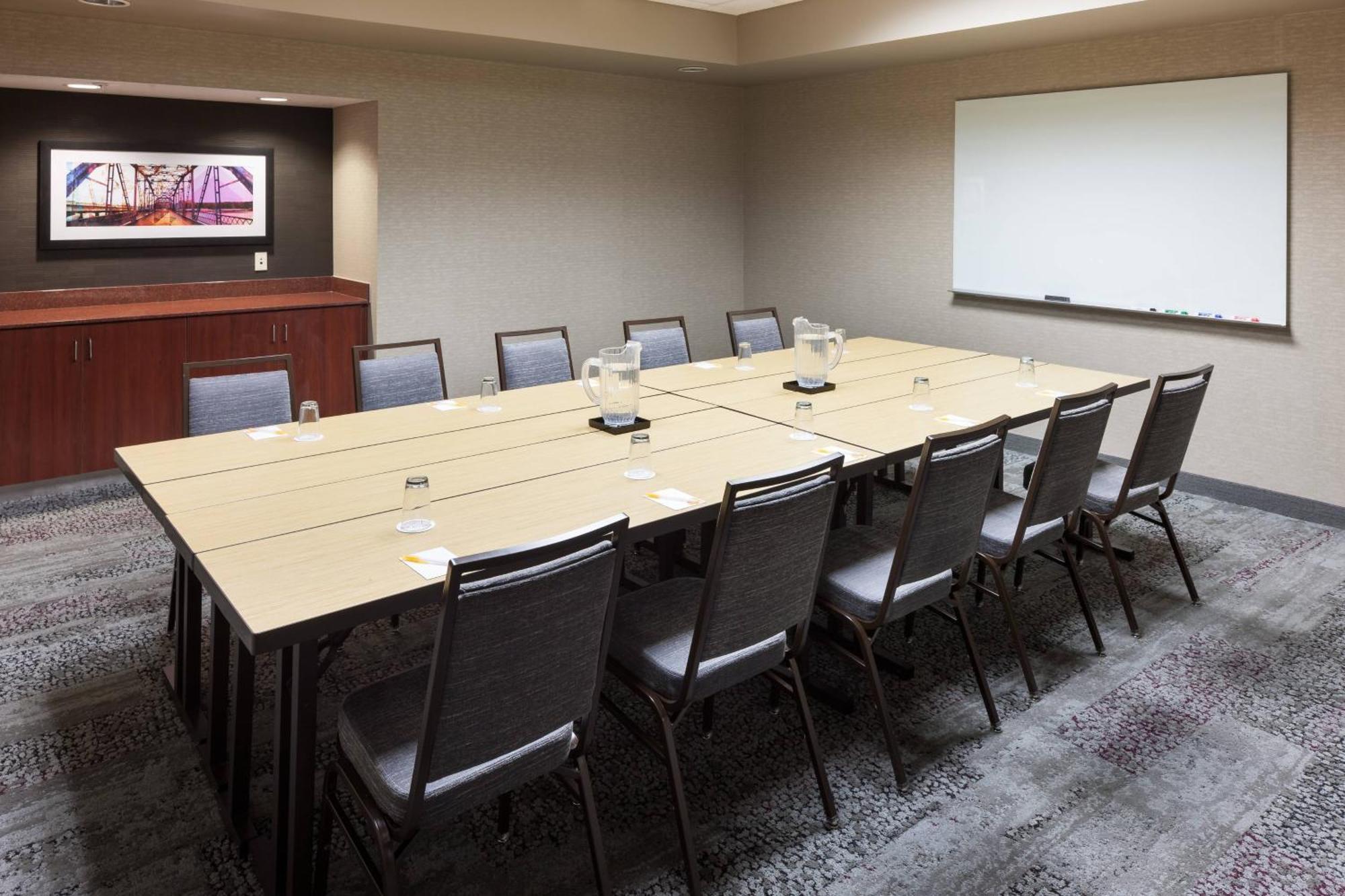 Courtyard By Marriott Birmingham Trussville Exterior photo
